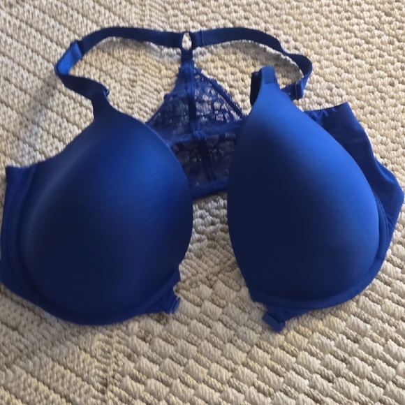 Victoria's Secret Racerback Bra - Picture 4 of 9